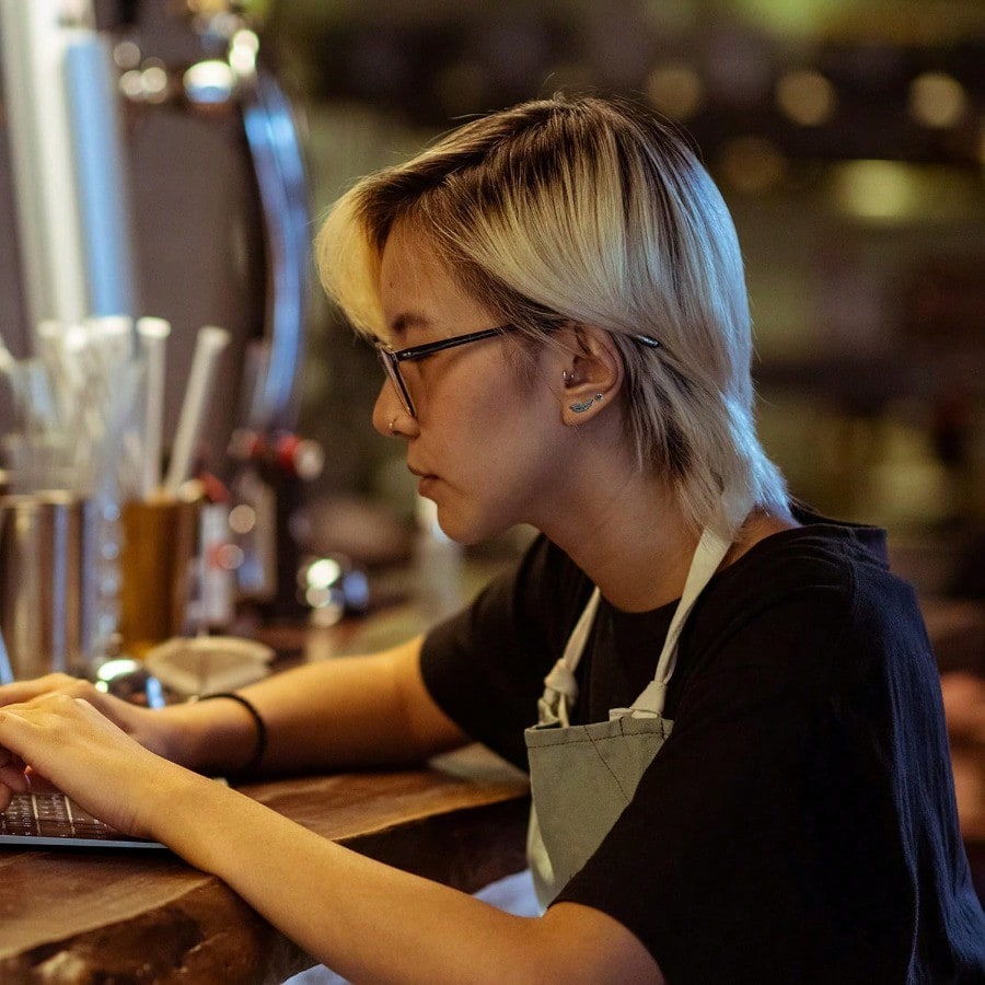 Fashion Earring18 Pairs Stainless Steel Stud Earrings Set For Women Men Star Moon Flower Heart Leaf Opal 20G Cartilage Earrings Hypoallergenic Flatback Earrings Piercing Jewelry