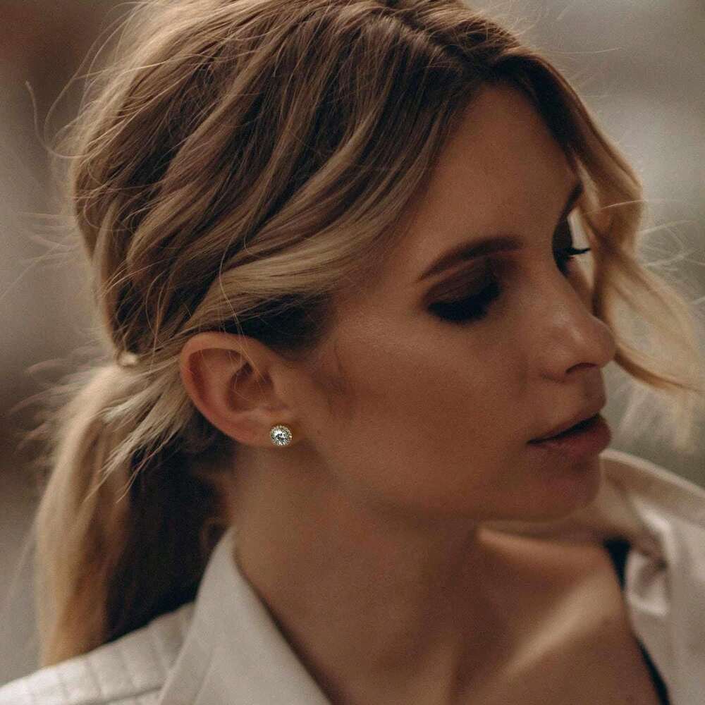 EWAJFBVGold Stud Earrings Women 14K Gold Earrings Lightweight Studs Earring Women Hypoallergenic Classic Small Studs Womens Earring 6.5/8.5mm